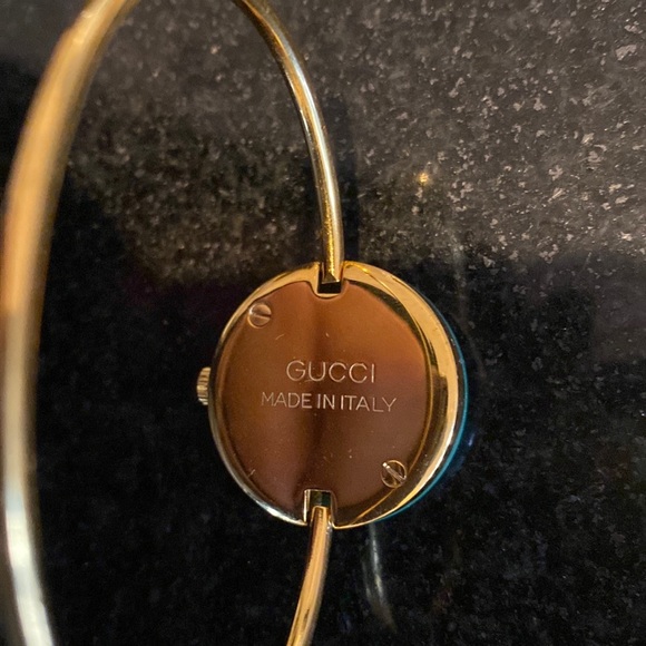 Gucci Women's Watch with bezels - Picture 3 of 13